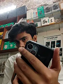 Snapshot of dannyD06969 chatting on 04.02.26 dannyD06969 online show from 04.02.26