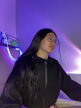 Rosita forever  online show from 02.15.25