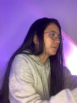 Rosita forever  online show from 02.21.25