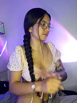 Rosita forever  online show from 03.15.25