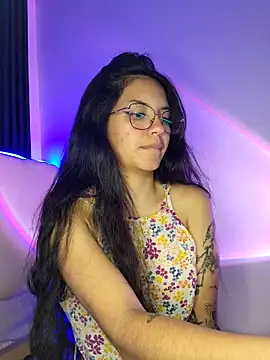 Rosita forever  online show from 03.22.25