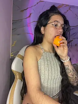 Rosita forever  online show from 09.16.25