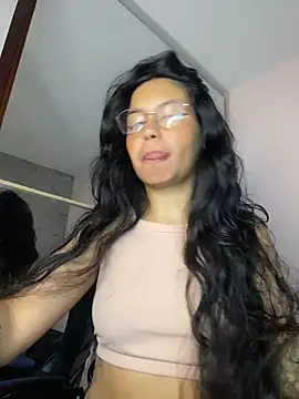 Snapshot of Rosita_forever_ chatting on 06.04.26 Rosita forever online show from 06.04.26