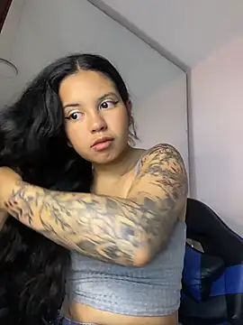 Snapshot of Rosita_forever_ chatting on 06.15.26 Rosita forever online show from 06.15.26