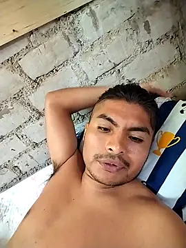 Snapshot of Crashsolitario chatting on 04.04.26 Crashsolitario online show from 04.04.26