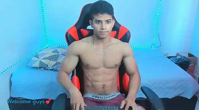 Snapshot of oliver_thompsson7 chatting on 01.09.25 oliver thompsson7 online show from 01.09.25