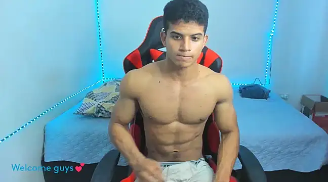 Snapshot of oliver_thompsson7 chatting on 01.11.25 oliver thompsson7 online show from 01.11.25