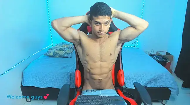 Snapshot of oliver_thompsson7 chatting on 02.02.25 oliver thompsson7 online show from 02.02.25