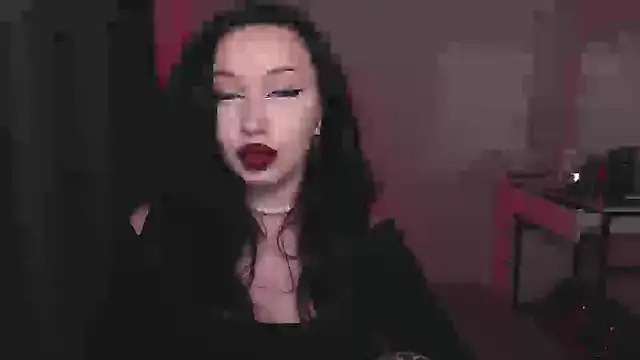 Snapshot of MoranaMissGod chatting on 12.22.24 MoranaMissGod online show from 12.22.24