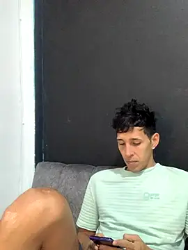 judesmith95 online show from 09.12.25