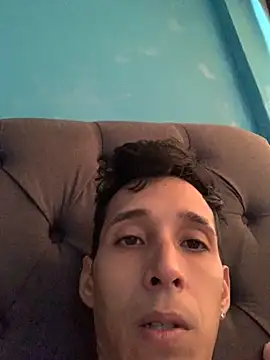 judesmith95 online show from 09.15.25