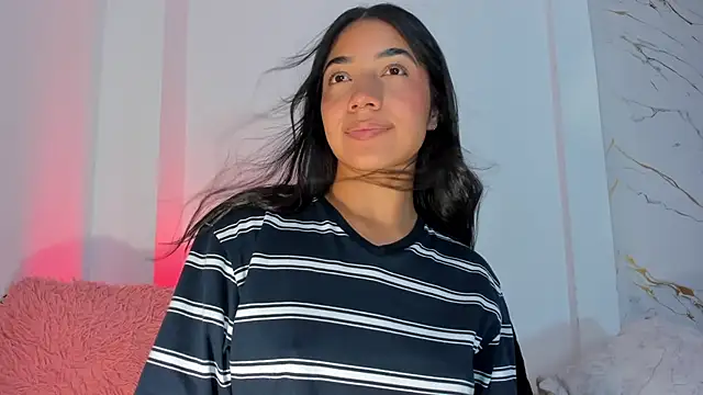 martina roldam online show from 06.05.26