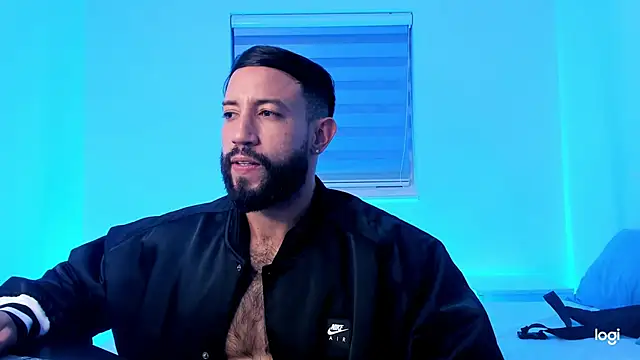 Snapshot of BradLeon_ chatting on 03.15.25 BradLeon  online show from 03.15.25