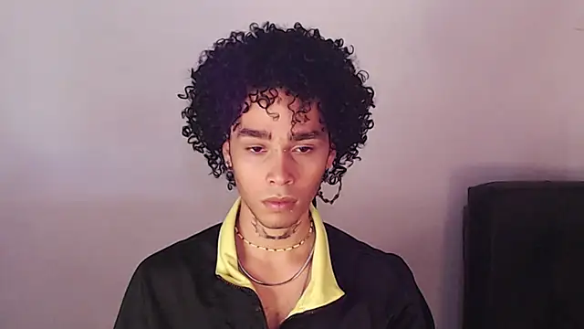 Snapshot of seven7xis chatting on 01.23.25 seven7xis online show from 01.23.25