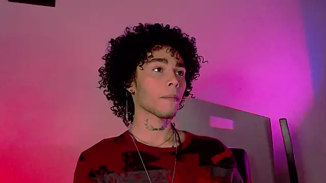 Snapshot of seven7xis chatting on 01.26.25 seven7xis online show from 01.26.25