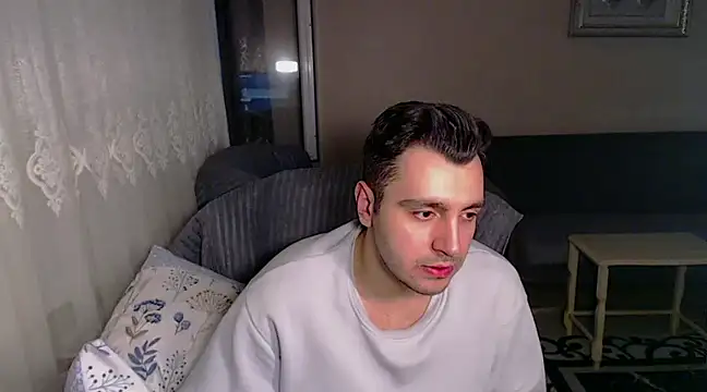 handsomeee04 online show from 01.21.25