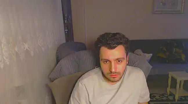 handsomeee04 online show from 02.18.25