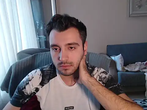 handsomeee04 online show from 10.08.25