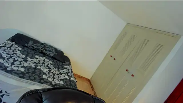 emmaTorres1 online show from 02.03.25