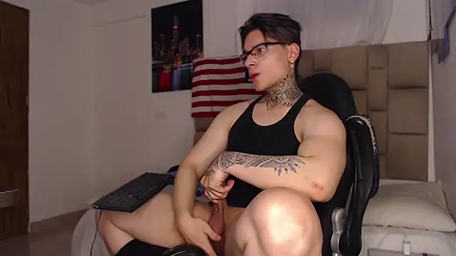 DennisWalkerr online show from 01.01.25