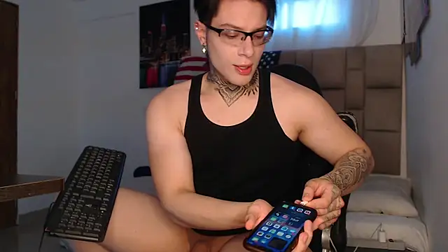 DennisWalkerr online show from 01.06.25