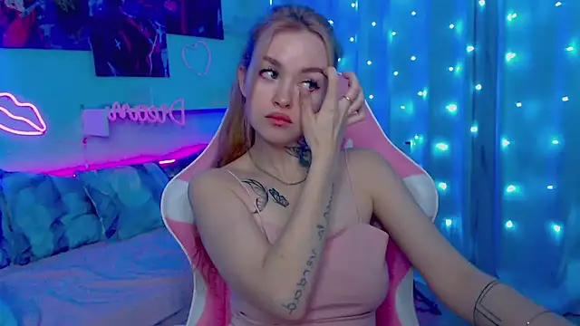 Naughty Mable online show from 02.11.25