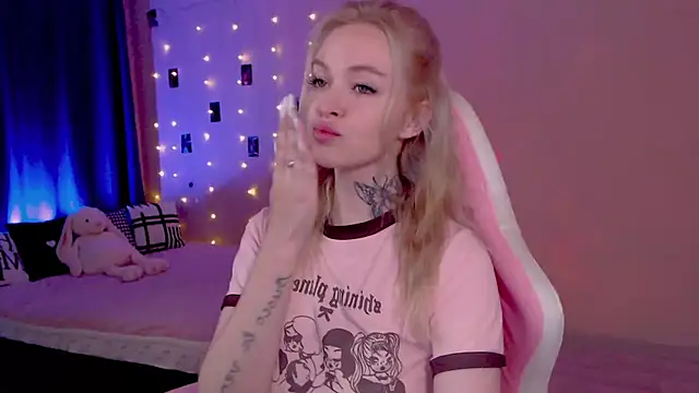 Naughty Mable online show from 06.12.26