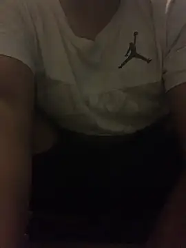 Snapshot of MelHorny03 chatting on 04.04.26 MelHorny03 online show from 04.04.26