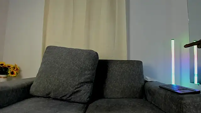 Snapshot of Abril_jones10 chatting on 02.08.25 Abril jones10 online show from 02.08.25