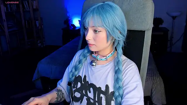 Snapshot of forget_me_not_eve chatting on 01.31.25 forget me not eve online show from 01.31.25