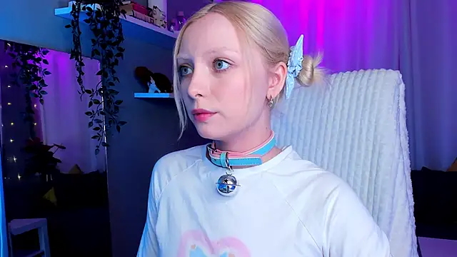 Snapshot of forget_me_not_eve chatting on 02.06.25 forget me not eve online show from 02.06.25