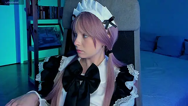 Snapshot of forget_me_not_eve chatting on 02.26.25 forget me not eve online show from 02.26.25