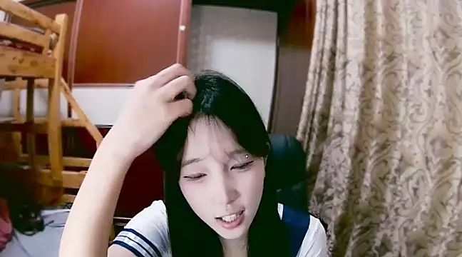 lulu-2002 online show from 12.22.24