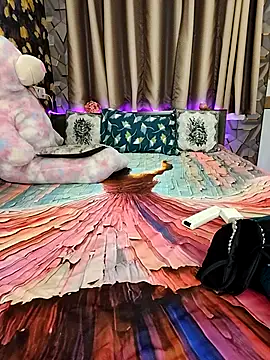Little  Lia online show from 05.04.26