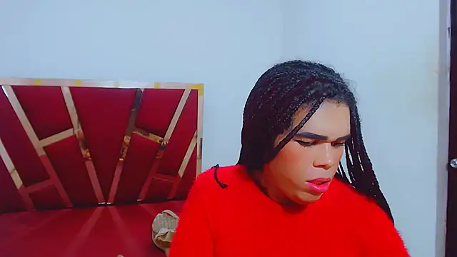 Snapshot of fox_naughty_violet chatting on 09.29.25 fox naughty violet online show from 09.29.25