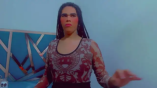 Snapshot of fox_naughty_violet chatting on 11.18.25 fox naughty violet online show from 11.18.25