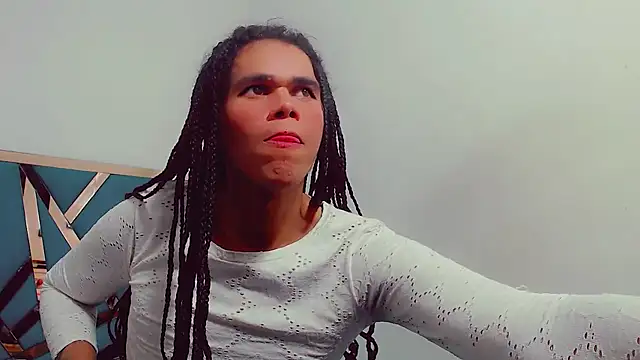 Snapshot of fox_naughty_violet chatting on 12.02.25 fox naughty violet online show from 12.02.25