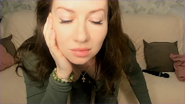 Snapshot of _yessJulia_ chatting on 06.03.26 yessJulia online show from 06.03.26