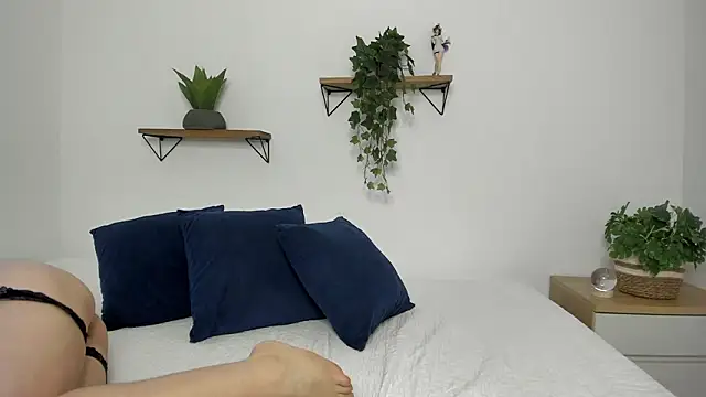 Snapshot of naughty_1girl chatting on 02.13.26 naughty 1girl online show from 02.13.26