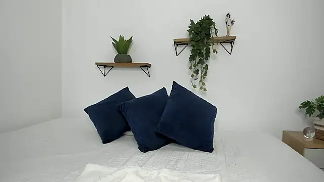 Snapshot of naughty_1girl chatting on 02.20.26 naughty 1girl online show from 02.20.26