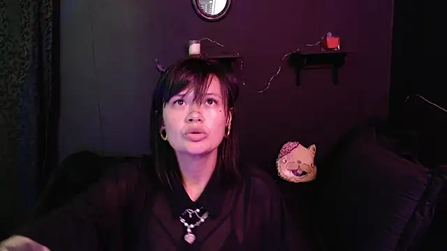 Snapshot of rousstattoo chatting on 01.09.26 rousstattoo online show from 01.09.26