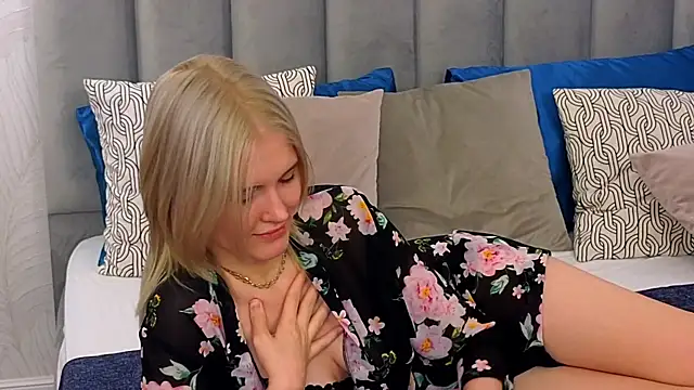 NellieLoyns online show from 02.27.25