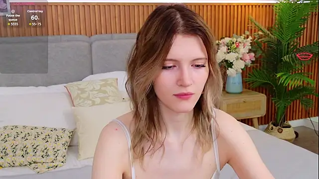 NellieLoyns online show from 06.08.26