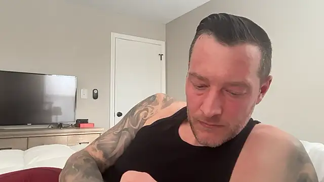 Snapshot of moon-boy chatting on 02.25.25 moon-boy online show from 02.25.25