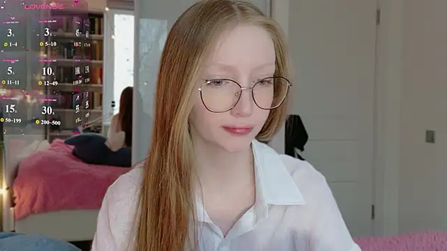 Awwwrora online show from 04.23.26