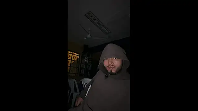 Snapshot of Beboteejoel chatting on 09.27.25 Beboteejoel online show from 09.27.25