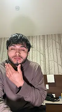 Snapshot of Beboteejoel chatting on 11.15.25 Beboteejoel online show from 11.15.25