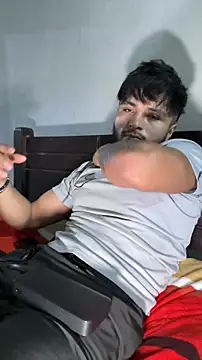 Snapshot of Beboteejoel chatting on 11.24.25 Beboteejoel online show from 11.24.25