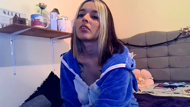 Snapshot of BlueStoneX chatting on 03.02.26 BlueStoneX online show from 03.02.26