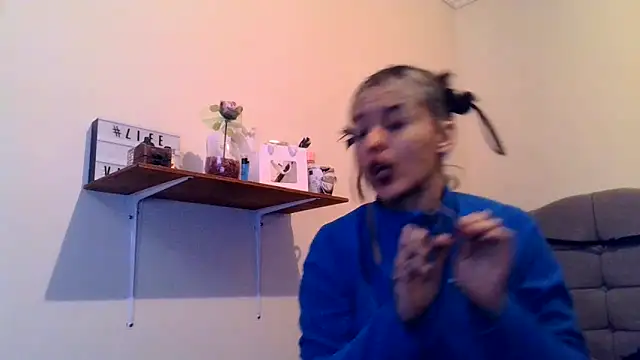 Snapshot of BlueStoneX chatting on 03.05.26 BlueStoneX online show from 03.05.26